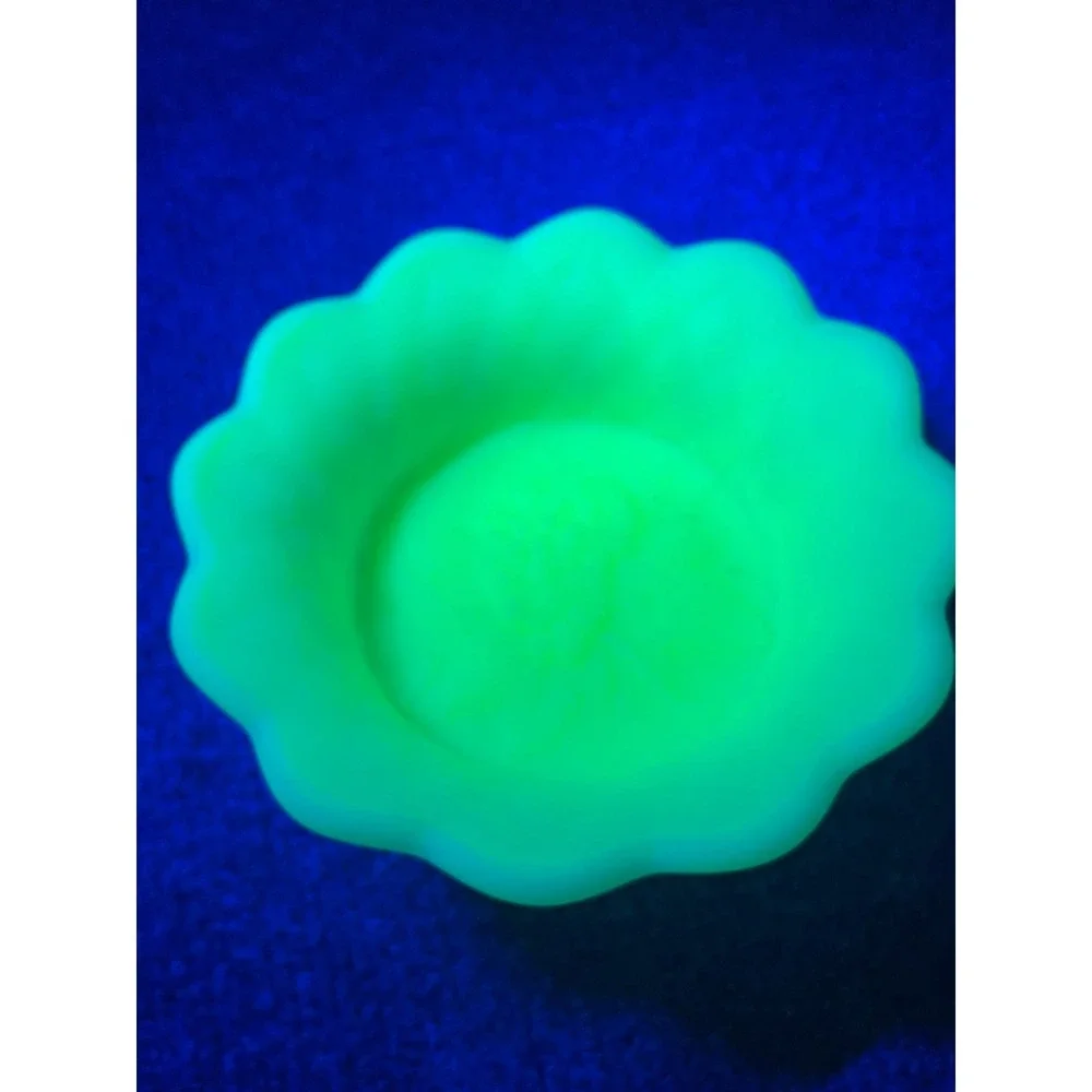 Vintage Uranium Custard Glass Scalloped Bowl Grape Pattern UV Glow 4.5 Inch